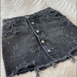 CARMAR RIPPED DENIM (LF)
